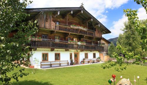 Four-Bedroom Holiday Home