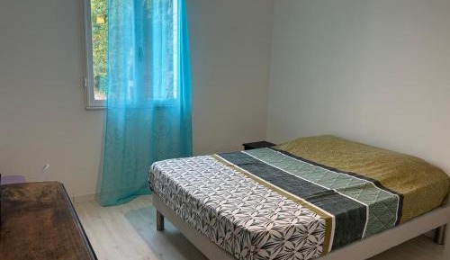 Single Room with Shared Shower and Toilet