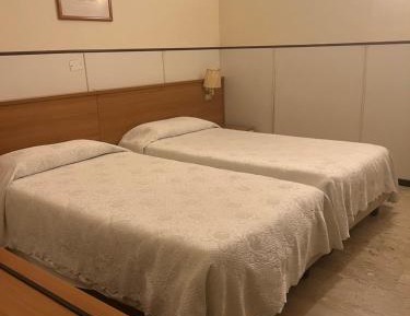 Economy Twin Room
