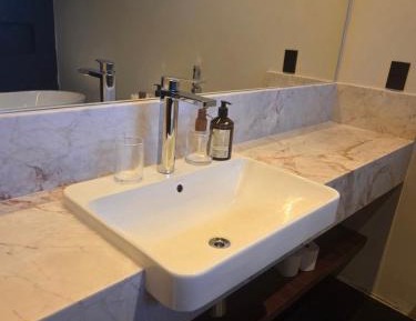 Deluxe Family Suite
