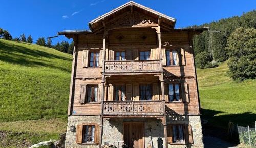 Superior Chalet