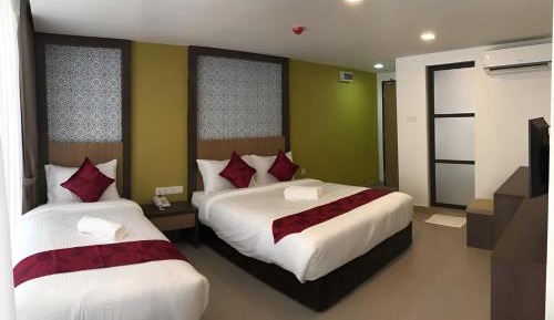 Deluxe Triple Room