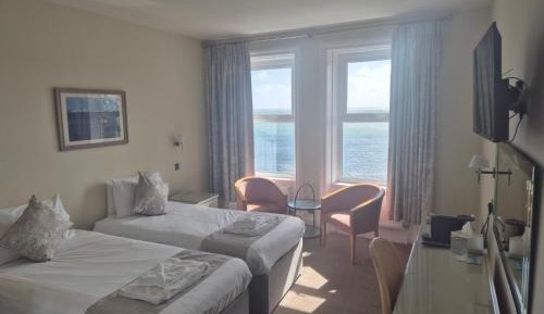 Superior Twin Room with Sea View