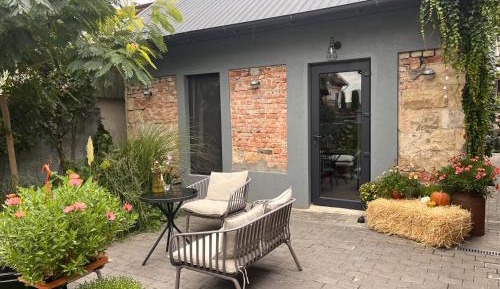 One-Bedroom House