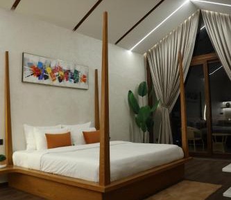 Superior King Room