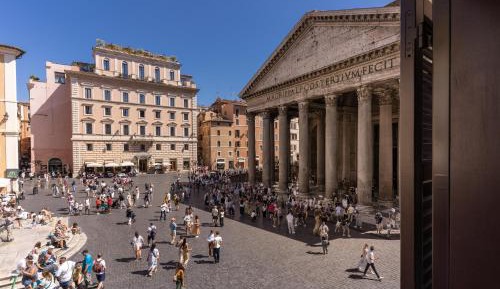 Double with Pantheon View Mezzanine Floor