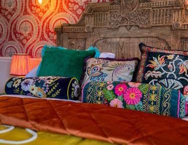 King Room with Mountain View