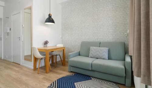 Studio Apartment
