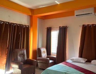 Deluxe Double Room (2 Adults + 1 Child)