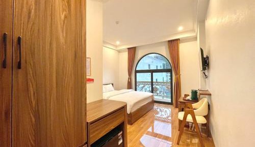 Superior King Room