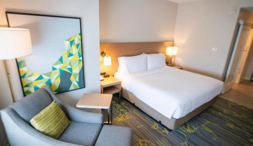 Superior King Room
