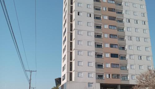Two-Bedroom Apartment with Lake View