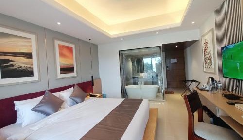 Superior King Room