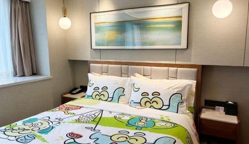Standard King Room