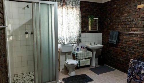 Comfort King Room