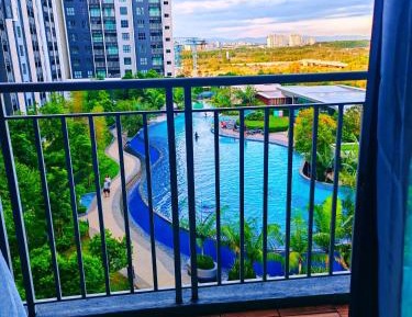 Two-Bedroom Apartment with Pool View