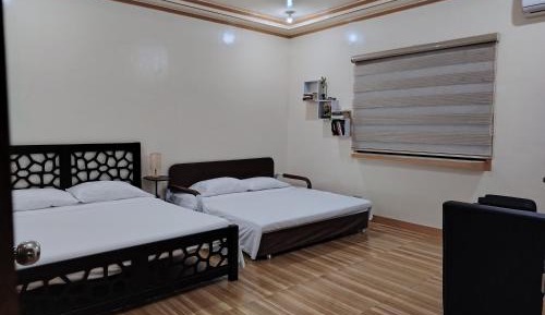 Classic Quadruple Room