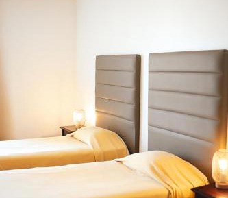 Suite with Two Single Bed with Balcony
