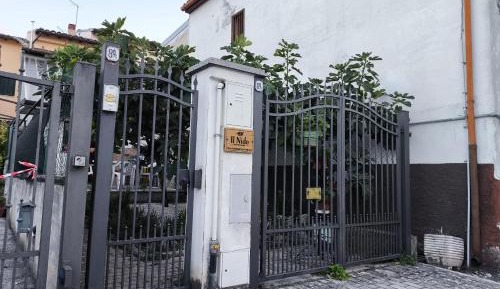 One-Bedroom Apartment with Terrace