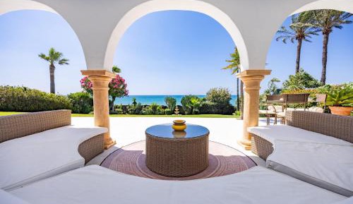 Five-Bedroom Villa