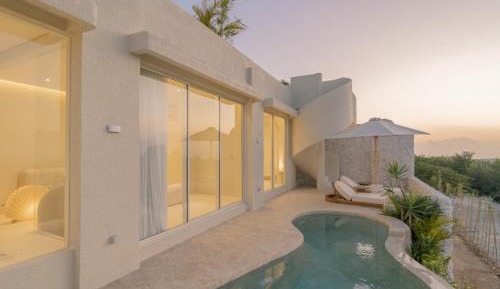 Azya One-Bedroom Villa