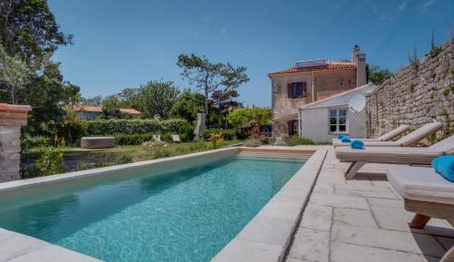 Villa with Sea View