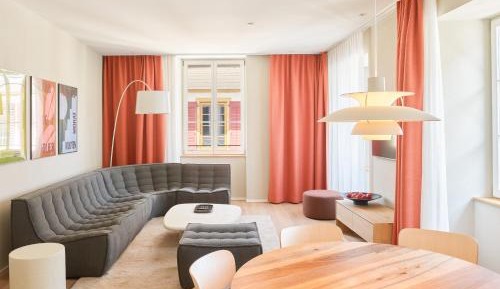 Two-Bedroom Deluxe Apartment