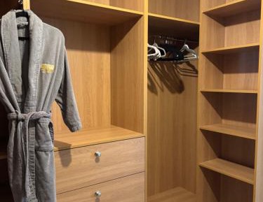 Deluxe Family Suite