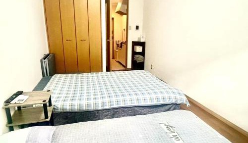 Twin Room with Private Bathroom