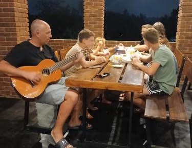 Budget Double Room with Airport pickup & Drop