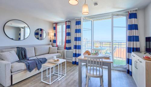 Superior Studio (2 people)