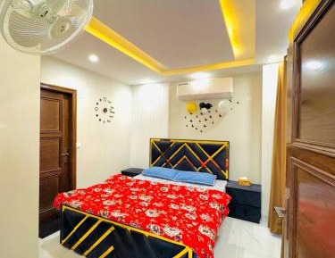 One-Bedroom Family Apartment