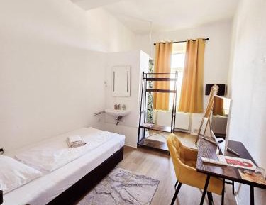 Economy Single Room