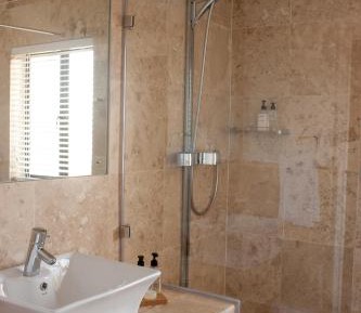 King or Twin Room with Outside Bath