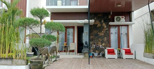 Three-Bedroom Villa