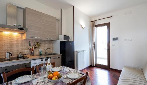 One-Bedroom Apartment with Pool View