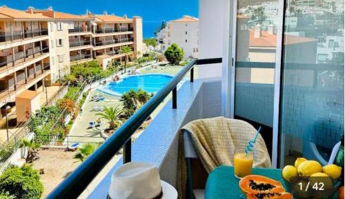 Superior One-Bedroom Apartment with Balcony