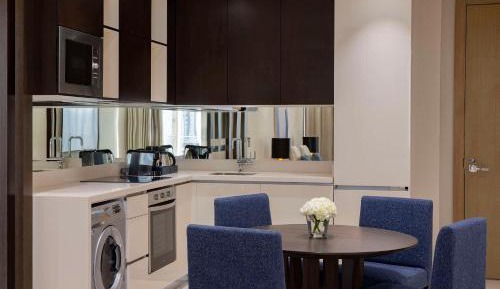 One-Bedroom King Suite