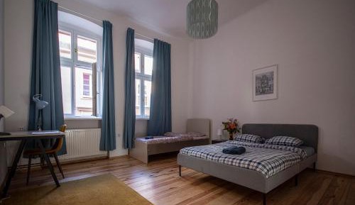 Quadruple Room with Shared Bathroom