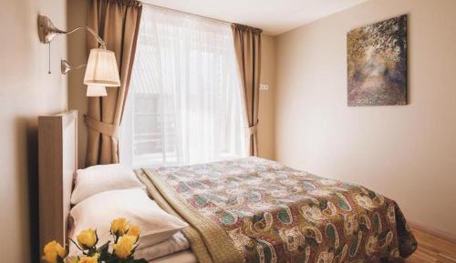 One-Bedroom Family Apartment