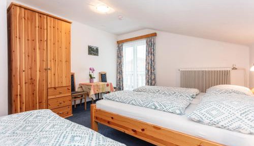 Double Room with Balcony (2 Adults + 1 Child)