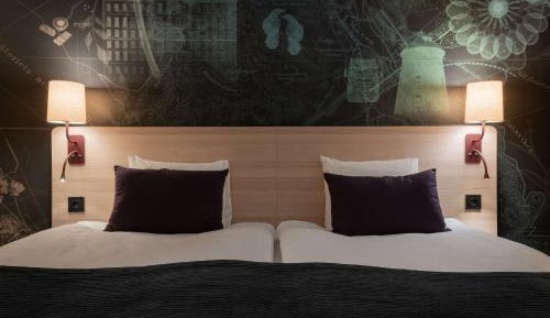 Twin Room without Window