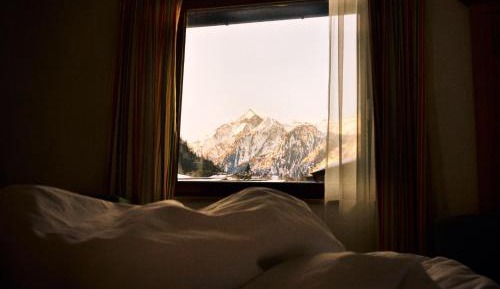 Double Room with Mountain View