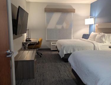 Standard Queen Room with Two Queen Beds
