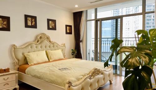 Four-Bedroom Premier Apartment