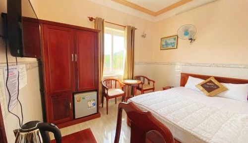 Double Room with Mountain View