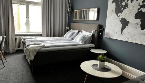Double Room with Bedsofa (110 cm wide)