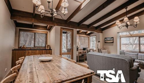 Superior Chalet