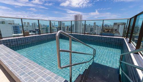 Apartment with City View