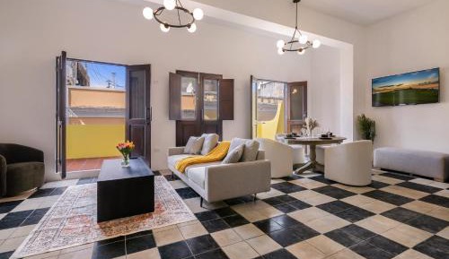 One-Bedroom Apartment
